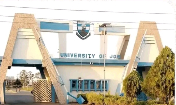 Swift Action by Governor Dickson Yusuf? No – Caleb Mutfwang Facilitates UNIJOS Student Evacuation Amid Rising Insecurity in Jos*
