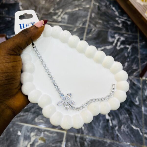 Tennis bracelet